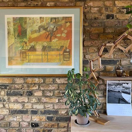 Bright & Beautiful Loft 10Mins To Shoreditch ลอนดอน ภายนอก รูปภาพ