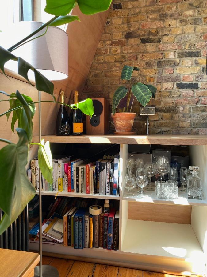 Bright & Beautiful Loft 10Mins To Shoreditch ลอนดอน ภายนอก รูปภาพ